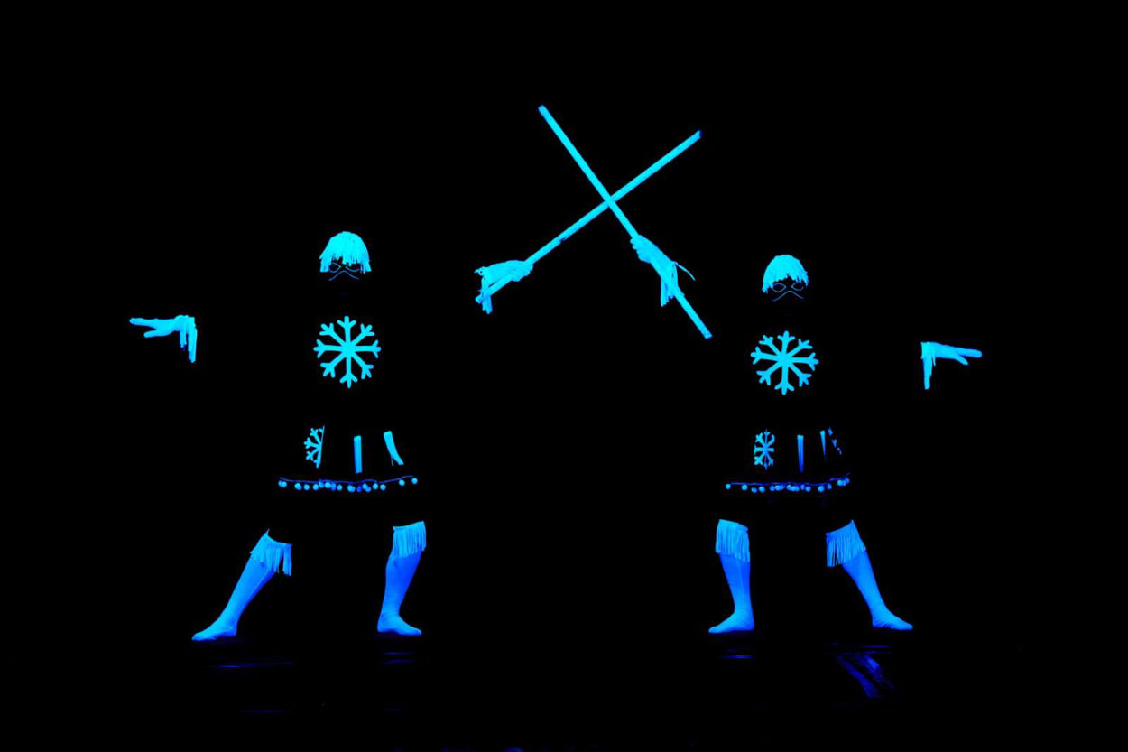 Black Light Theatre – Wow Show