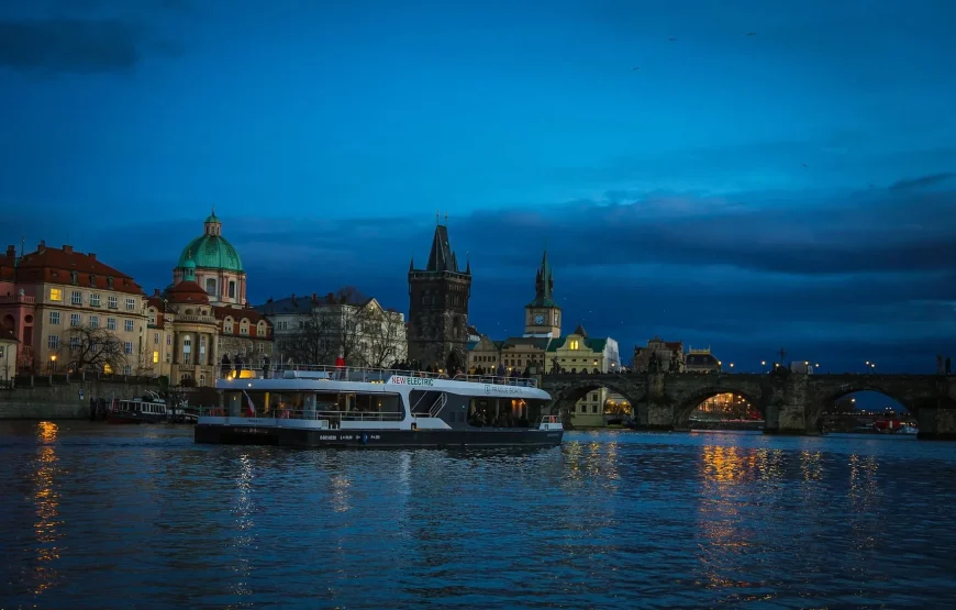 One-hour Evening Cruise
